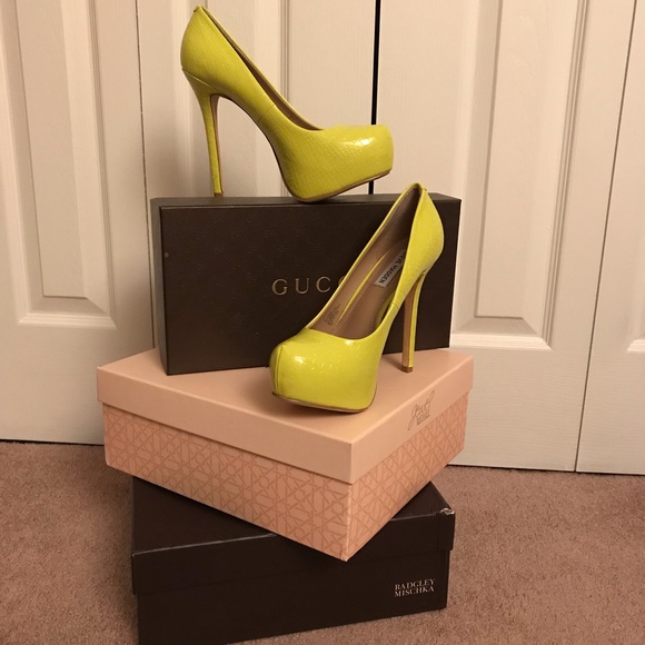 Boots - Picture 3 of 6